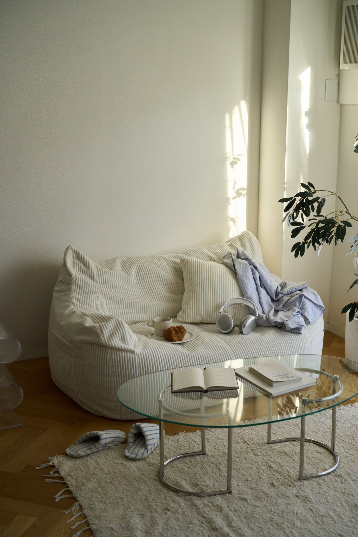 Miele Vacuum Cleaner Troubleshooting (6 Easy Tips & Tricks)